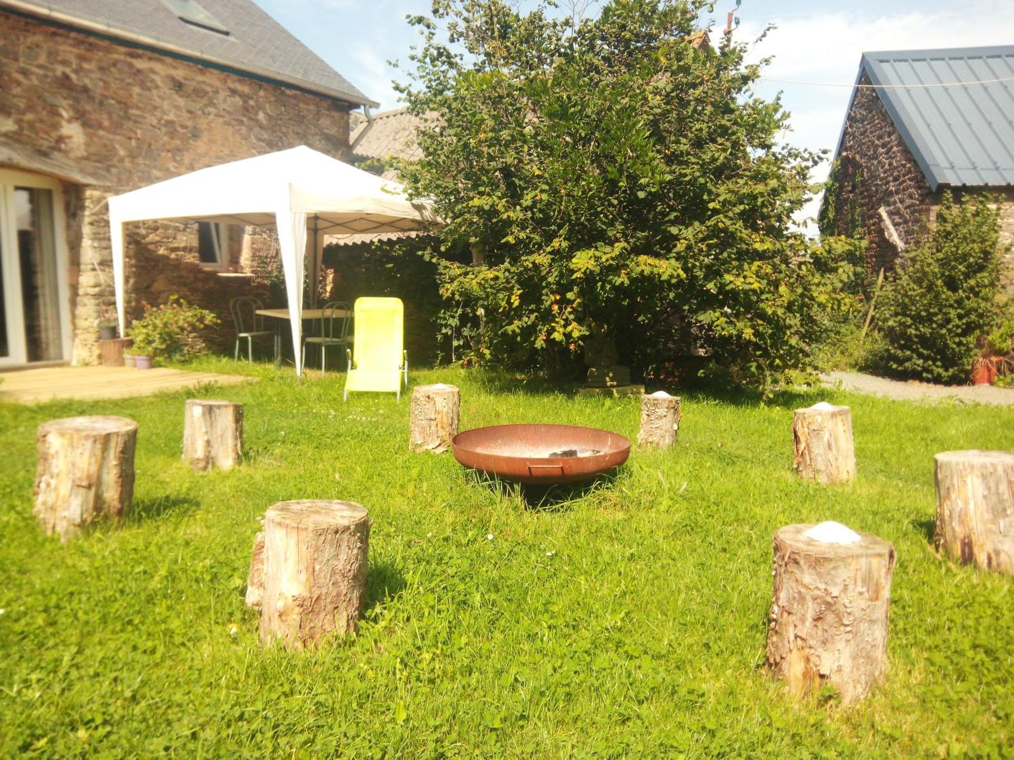 Le Jardin Enchanteur, Chaleureuse Maison D'Hotes Eco-Responsable, Calme Et Accueillante Loperec Экстерьер фото